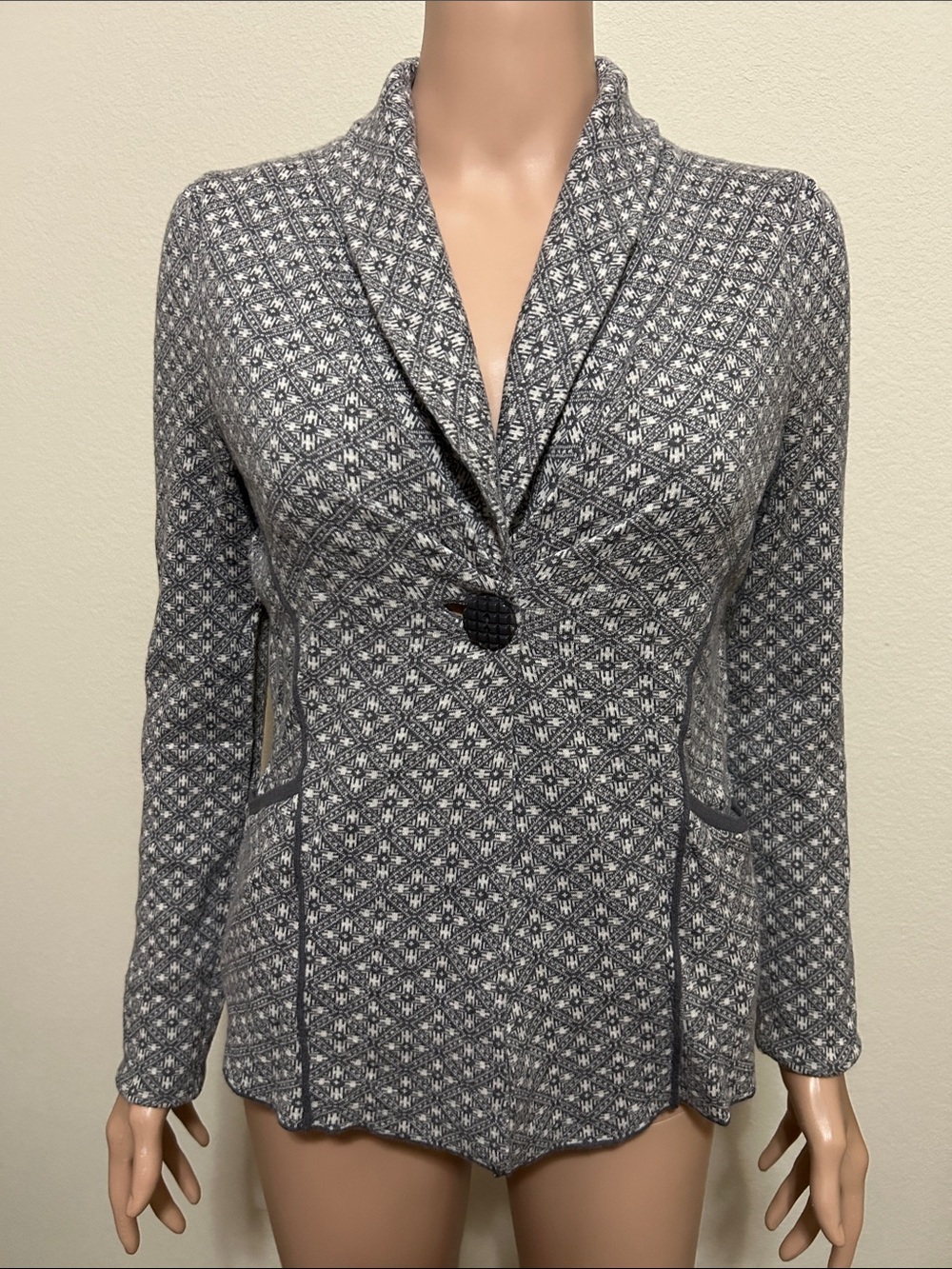 Anthropologie Charlie & Robin "Honey from the Bees" Cardigan Blazer. Size Large.